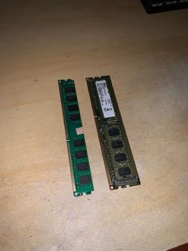 Memória RAM DDR3 4GB e 2GB - Usadas