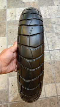 Pneu usado Metzeler Karoo Street 120/70-19