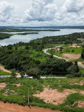 Lote no Lago Corumbá 4 - a partir de R$ 667/mês, Cond. 100% Pavimentado
