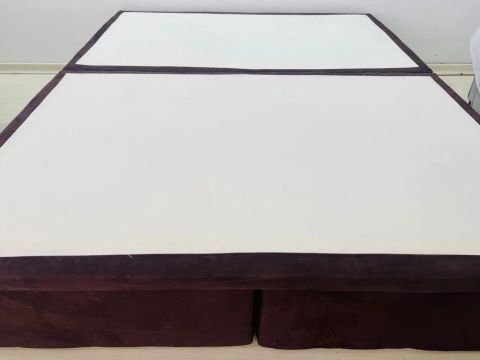 Base Baú Ortobom em ótimo estado!!