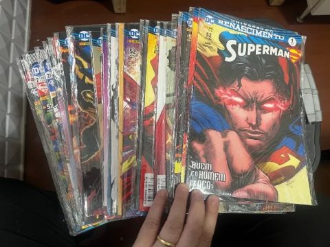 HQ - Superman (Renascimento) 1-23