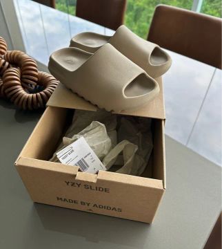 Adidas Yeezy slide pure 36br