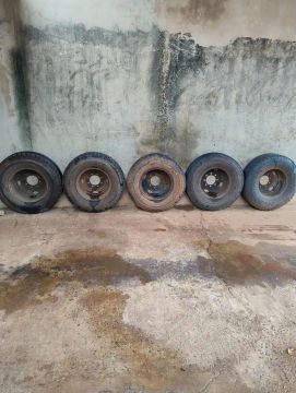 6 Rodas de ferro da F4000