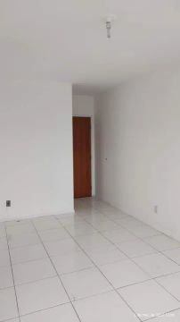 Apartamento com 2 quartos, garagem coberta, andar alto no Barbalho.