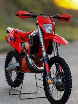 Vendo KTM 300 exc 2023 único dono, não aceito trocas, somente venda!!!!