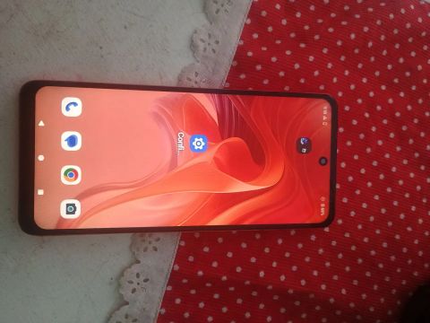 Moto g04s 