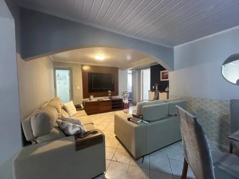 CASA EM POTENGI cod VR-01