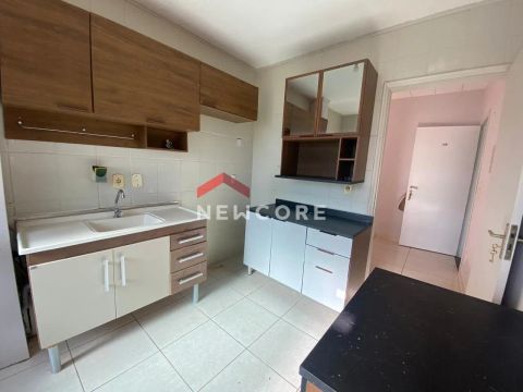 Apartamento em Rua Capitão João Batista da Silveira Pinto - Jardim Itaperi - Atibaia/SP