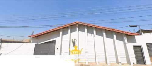 ALUGA-SE CASA COMERCIAL EM RONDONÓPOLIS CENTRO B