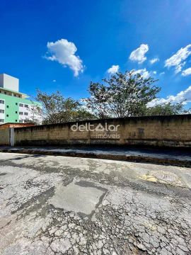 Lote à venda com 375 m², Bairro Heliópolis, Belo Horizonte, MG
