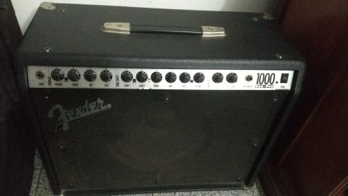 Amplificador Fender Roc Pro 1000
