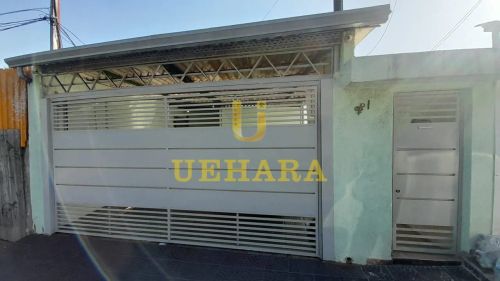 Casa térrea em ótimo estado próximo da Av. Braz Leme.