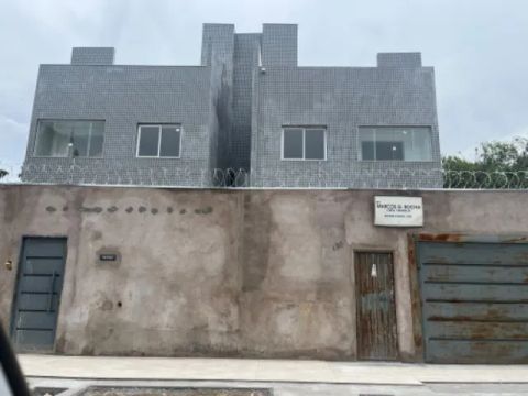 Linda cobertura de 04 quartos e apto terreo no Ibituruna direto com o proprietário