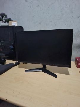 Monitor Gamer LG 24 Full HD 144Hz 1ms - Modelo 24GN60R-B
