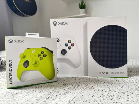 Xbox Series S 512GB ?LEIA A DESCRIÇÃO?