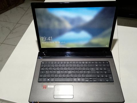 Notebook Acer - 17 polegadas - Intel Core i5