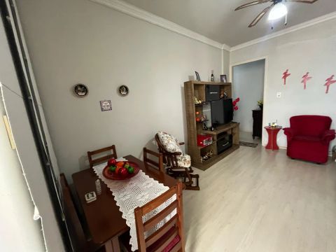 APARTAMENTO 1 Quarto no Bairro de Copacabana