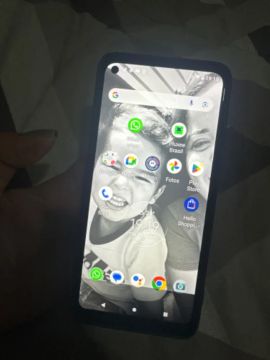 Celular Moto G8 branco