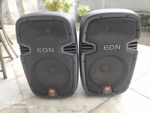 JBL EON 210P +02 TRIPE (MESA DE SOM Ñ FUNCIONA)