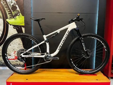 Specialized Epic Pro AXS 2023