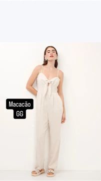 Macacão GG Bege com Decote em Nó