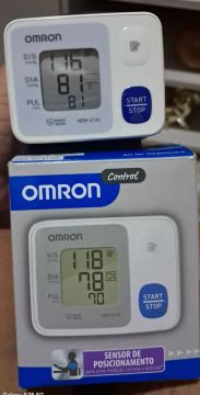 Monitor de Pressão Arterial de pulso automatico
