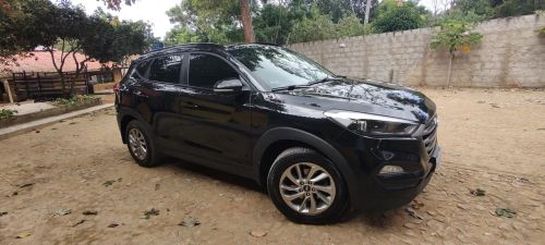 Hyundai New Tucson 1.6 Turbo HDI.
