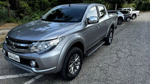 L 200 - único dono - perfeito estado