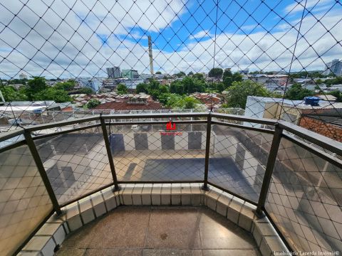 Apto com 4 Suites + Dep de Empregada no Ed Ruy Lima 400m² 3 Vagas Cob