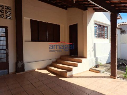Casa de 2 quartos para venda em São José dos Campos - SP