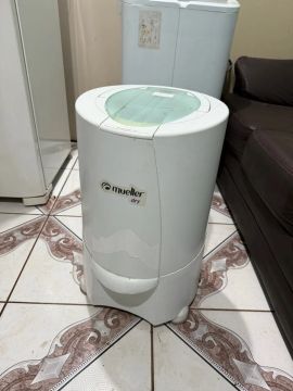 Centrífuga de Roupa Mueller Dry - Semi-nova