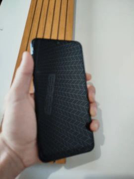 Celular LG K22+ 64 GB e 3 GB RAM