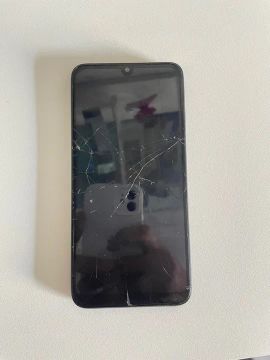 XIAOMI REDMI 7 - tela quebrada, ideal p retirar peça 