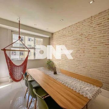Apartamento : / Residencial / Catete