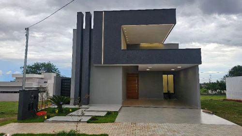 EXCELENTE CASA (TÉRREA) NO CONDOMÍNIO RESIDENCIAL VILLAGE DAMHA ASSIS COM 3 SUITES