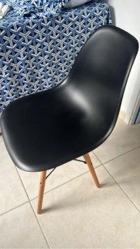 Cadeira Eames Eiffel Preto