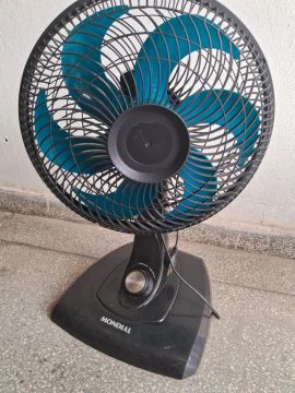 Ventilador Pequeno Mondial 30cm seminovo