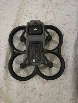 Drone DJI Avata, 2 bat, Remote Controller, Mochila?.