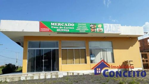 C152 - Ponto comercial ideal para mercado
