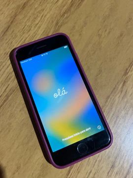 IPHONE 8 - 64 gb
