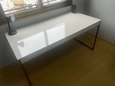 Mesa Retangular 160x80 Cm Pés Metal Dourado