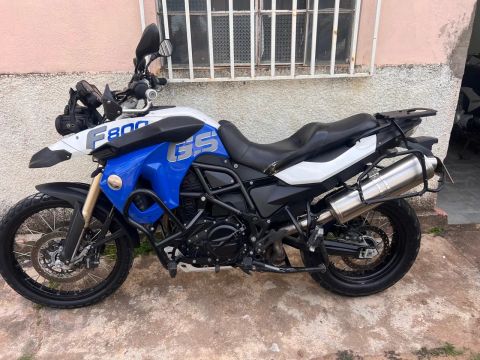 BMW F800 GS - Impecável pra vender rapido