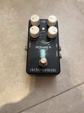 Pedal de Guitarra eletro-harmonix oceans 11 reverb