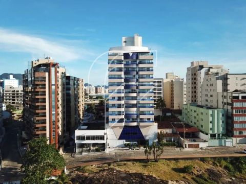 Imóvel para venda possui 86 metros quadrados com 3 quartos em Centro - Guarapari - ES