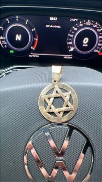 Pingente Estrela de Davi em Ouro 18k