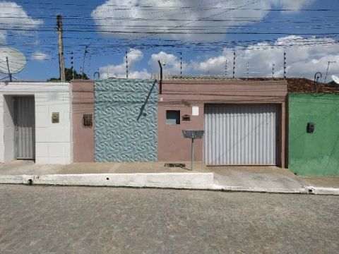 Casa com Piscina e Área Gourmet em Arapiraca