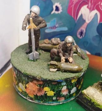 miniaturas militares armadas e pintadas em escala 