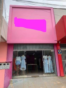 Vendo loja de moda feminina completa na avenida Tocantins 