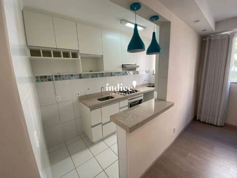 Apartamento com 2 dormitórios á venda no bairro Jardim Guaporé