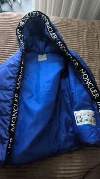 Jacket puffet MONCLER, tamanho G, ORIGINAL 